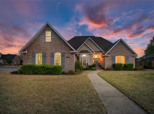 4202 W Quelinda Dr, Rogers, AR 72758