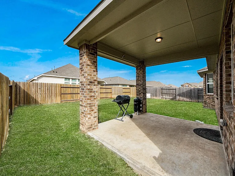 183 Solana Point Dr — Photo 45