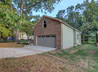 228 Pine Mountain Rd, Clarksville, TN 37042