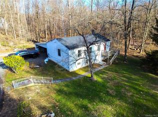 1062 Beekman Rd, Hopewell Junction, NY 12533