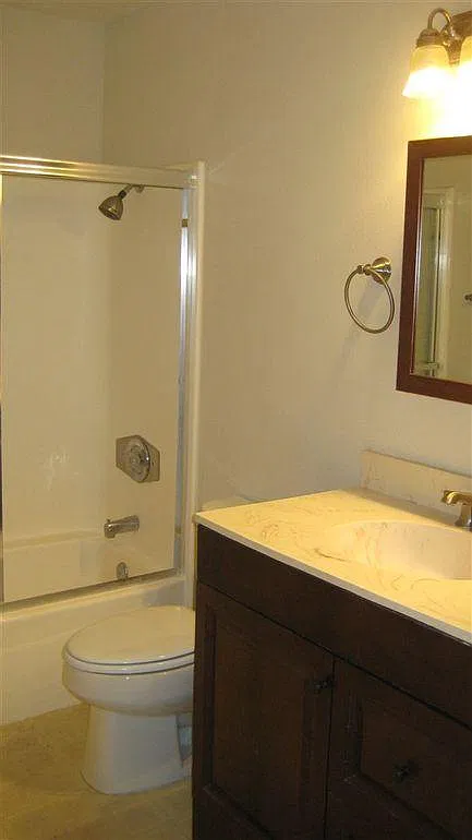 5906 Rancho Mission Rd — Photo 3