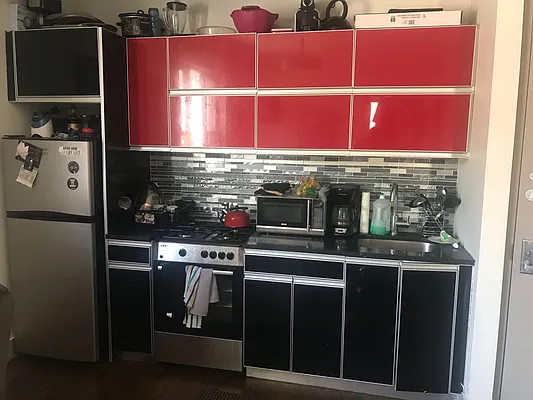 Rented by Premier Metro Realty Corp | media 16