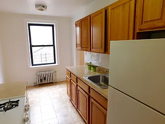 Rented by MQ Realty LLC