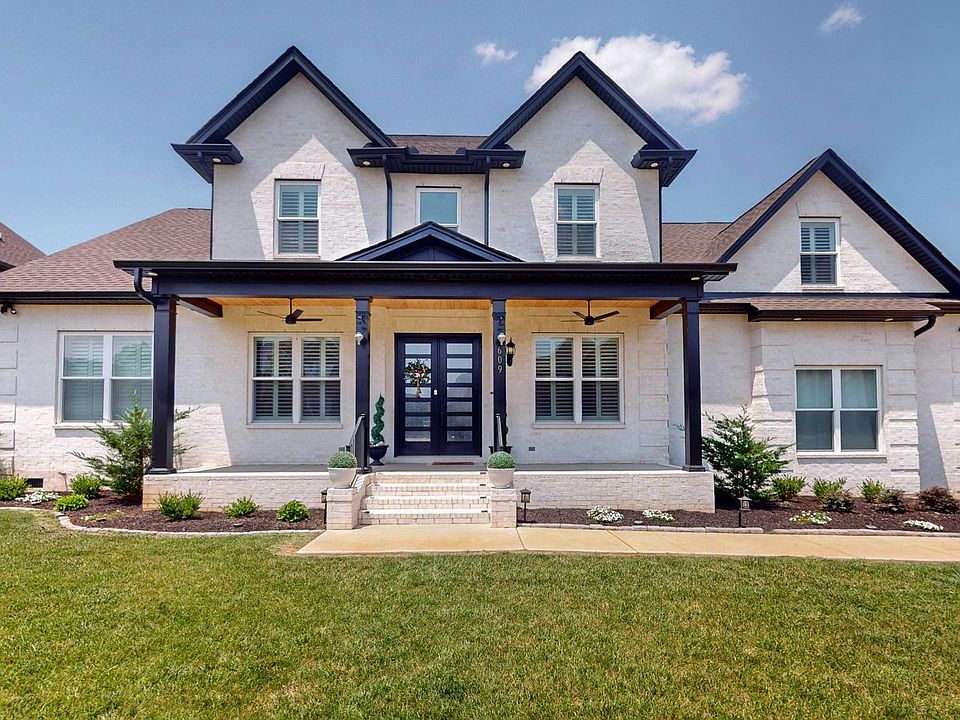 1st image of 609 Reichert Ct