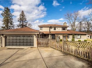 6211 Irishtown Road Ext, Bethel Park, PA 15102
