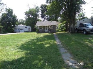 457 Orange St, Elgin, IL 60123