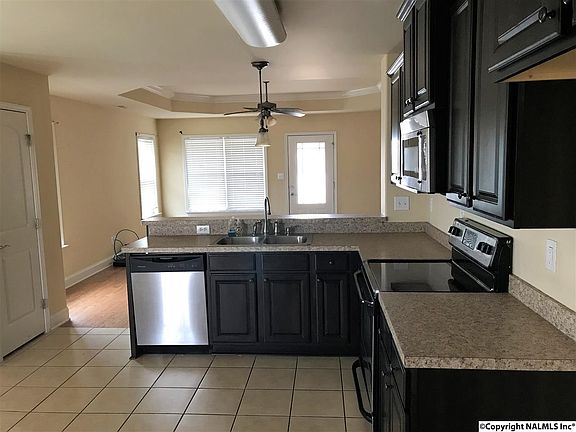 5th image of 4817 Carrington Blvd SE