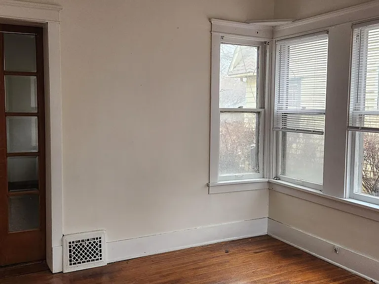 1829 Prospect St #1 — Photo 8