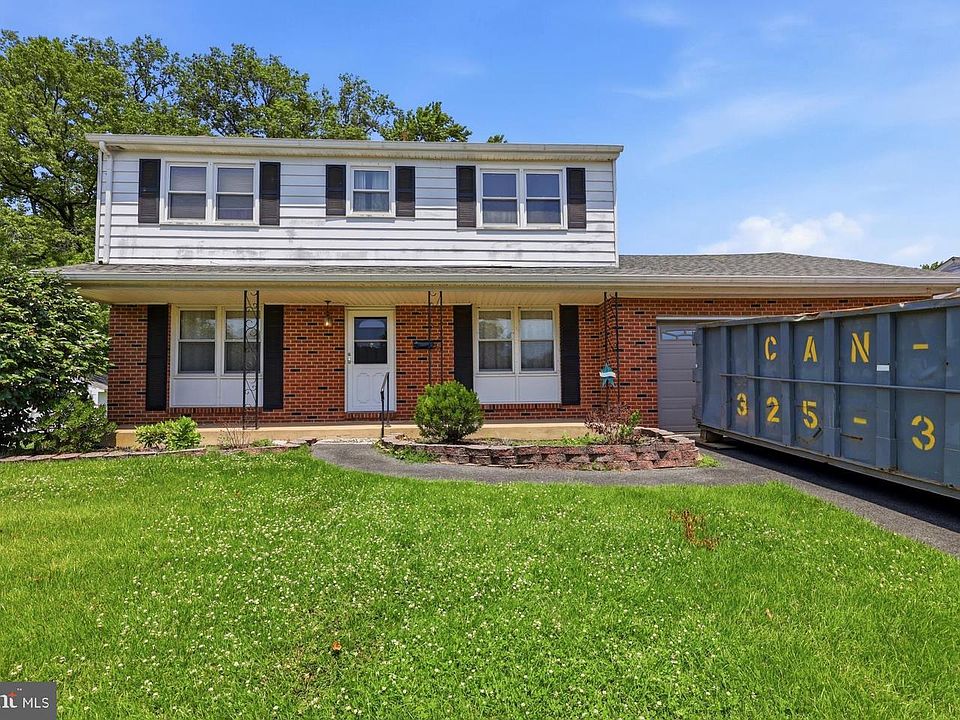 1st image of 155 Casimir Dr