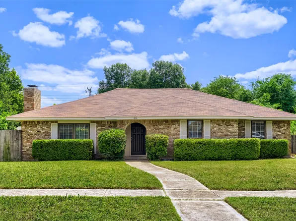 814 Oakbluff Dr, Lancaster, TX 75146