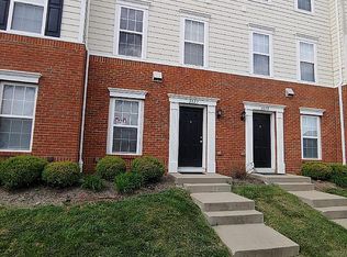 2627 Calgary, Lexington, KY 40509