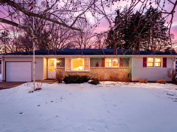 3429 Helen Ln, Red Wing, MN 55066