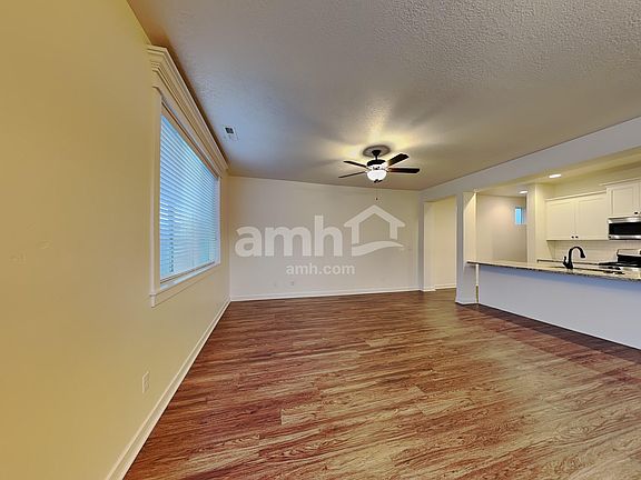 5th image of 3073 E Ionia Ct