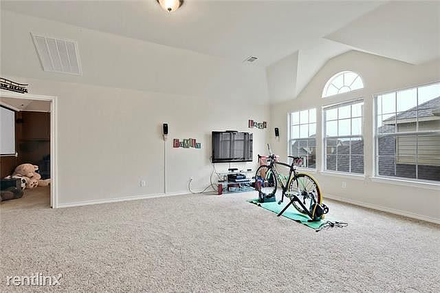 1st image of 4609 Paladium Dr