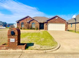 500 Cardinal Rd, Muskogee, OK 74403