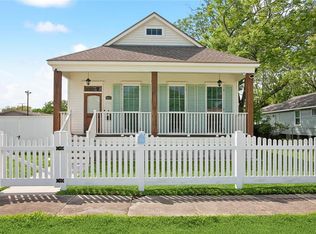 441 Hancock St, Gretna, LA 70053