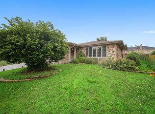 3045 Hedgerow Ln, Homewood, IL 60430