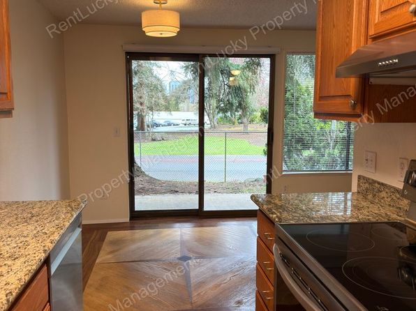 12510 NE 117th Pl APT B3