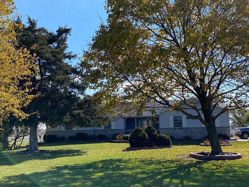 2nd image of 1535 County Road 3200 N