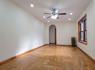 323 86th St APT 3R, Brooklyn, NY 11209