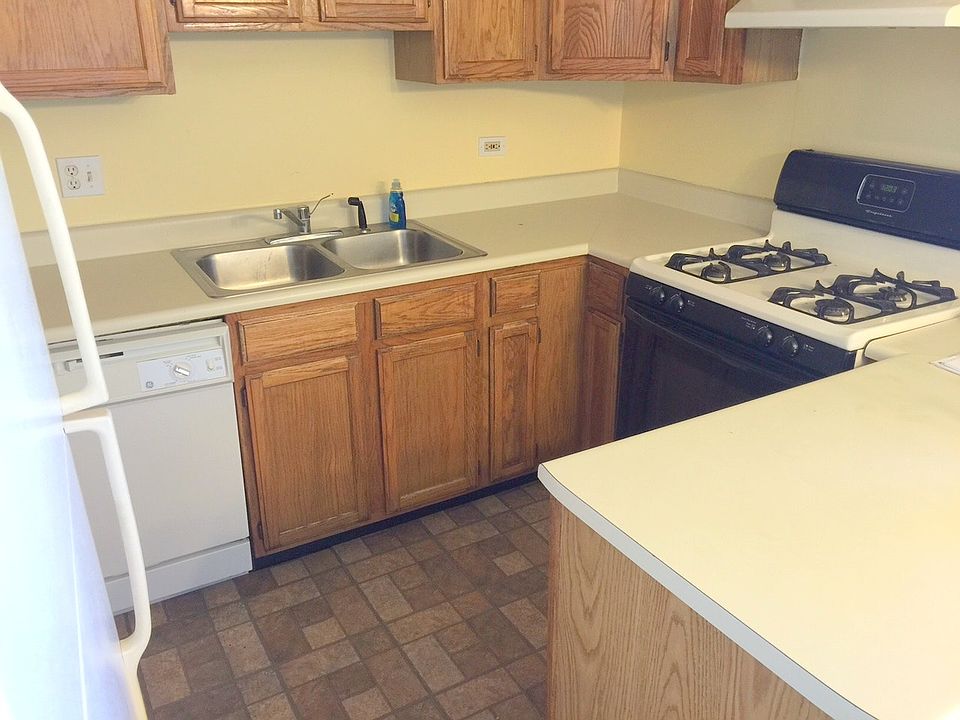 2nd image of 1 W Acorn Ln #2F