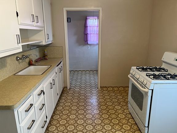 Dorchester Kitchen 2_12292021