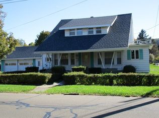 318 E Washington St, Bath, NY 14810
