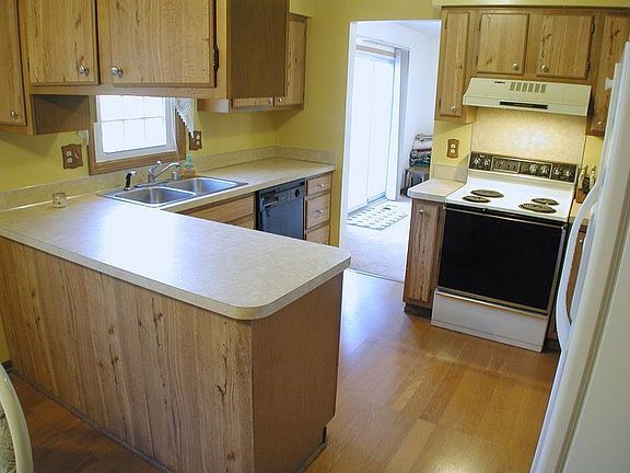 3rd image of 2706 Gatsby Ct