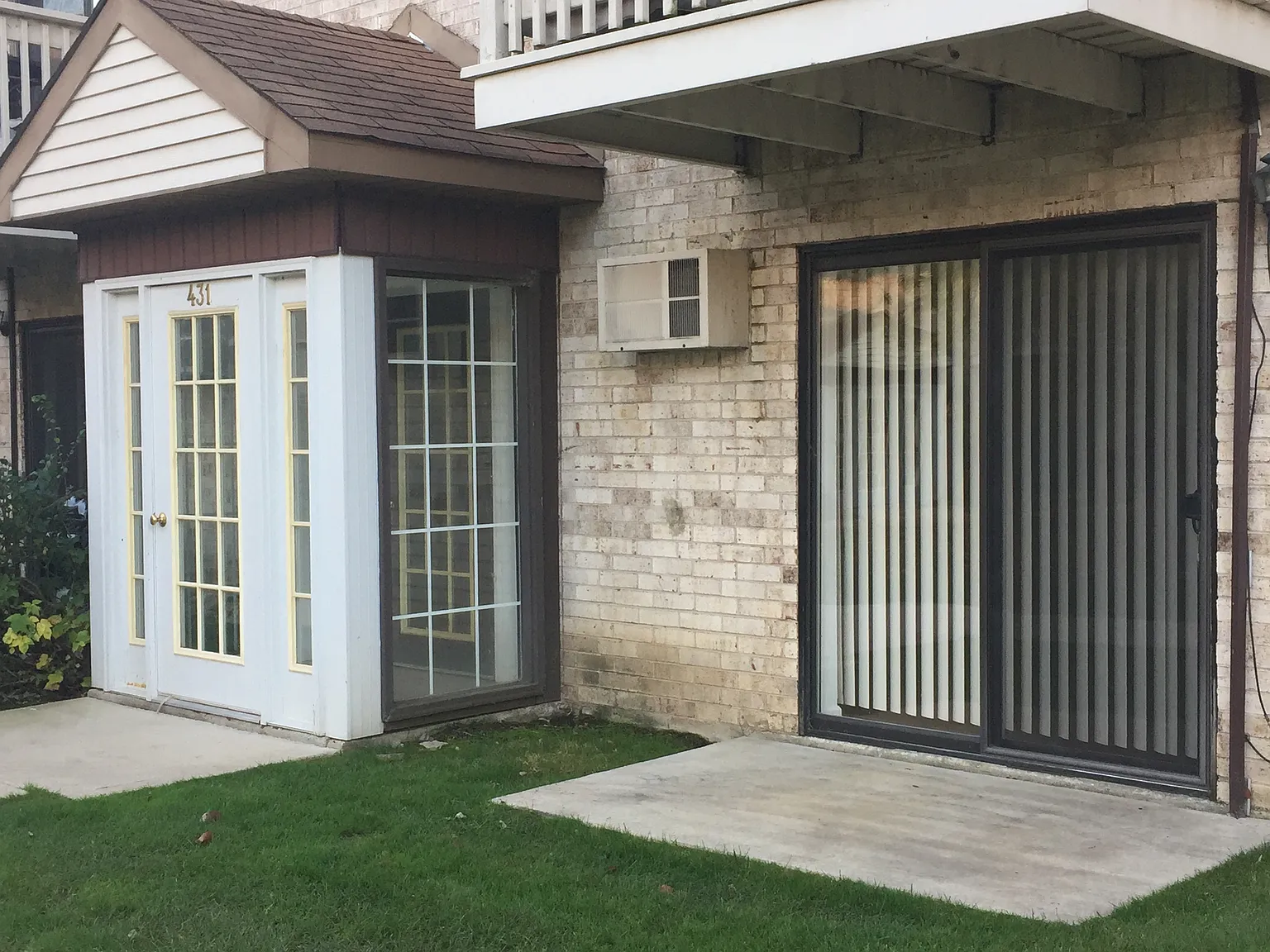 431 E Osage Ln — Photo 2