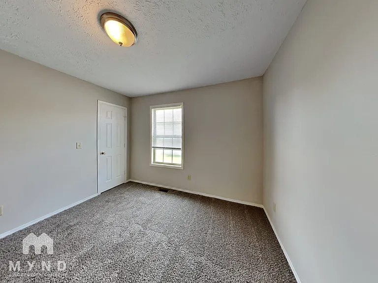 1241 S Rome Ave — Photo 15