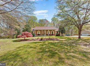 6390 Dant Dr, Owings, MD 20736