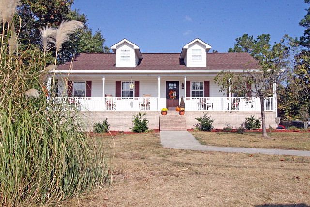 1st image of 179 Melissa Dr