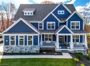 815 Joseph Dr, Aurora, OH 44202