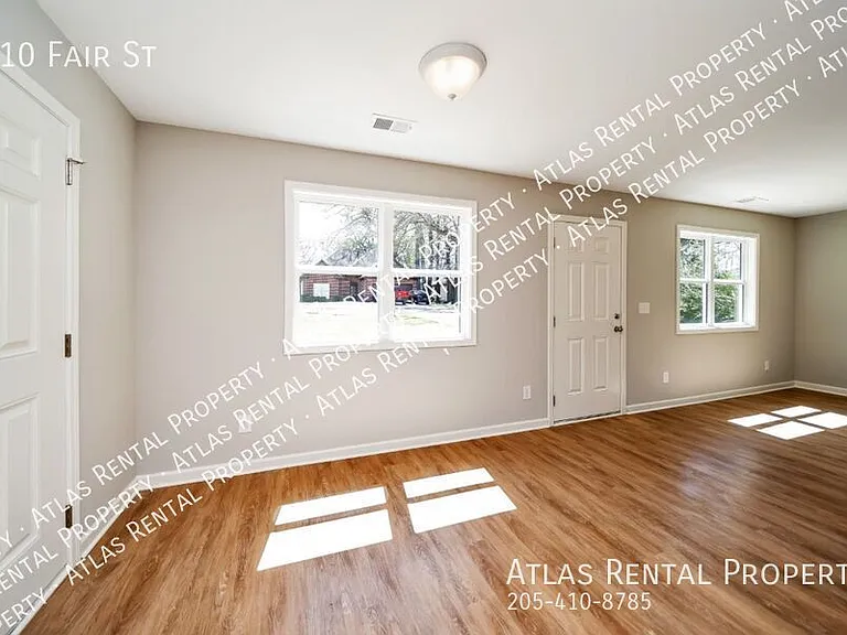 110 Fair St — Photo 12