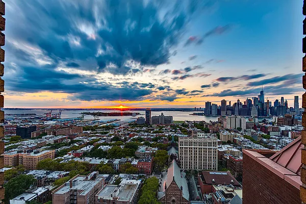 Sold by The Bamberger Group | media 44