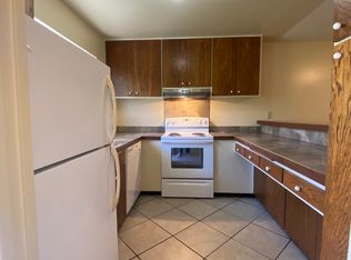 175 Los Robles Rd #5, Novato, CA 94949