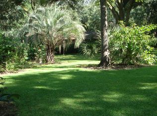 1510 Twin Oaks Dr, Deland, FL 32720