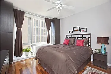 Rented by Space Marketing Shop