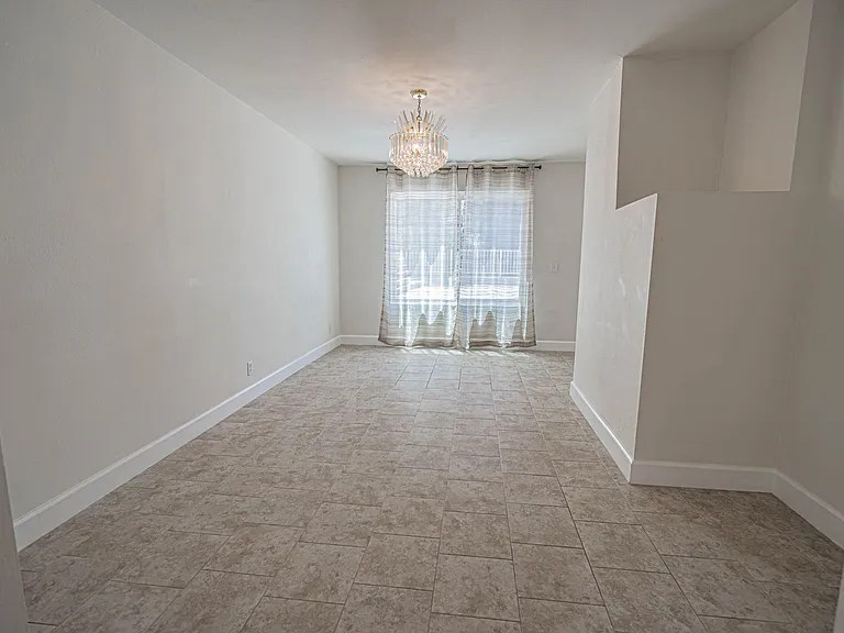 27727 Spandau Dr — Photo 6