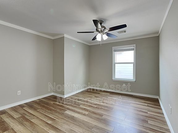 5th image of 12426 Aarons Way Dr