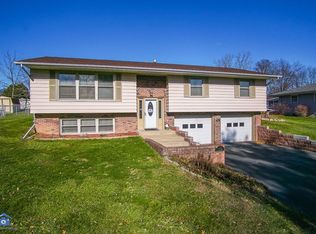 753 Tamarack Trl, Chesterton, IN 46304