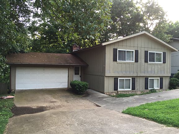 5th image of 36 Knighton Dr