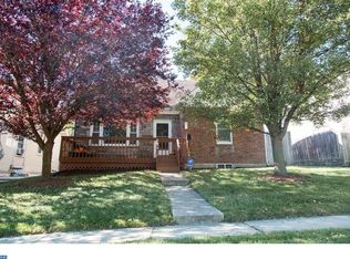 104 Chestnut Pkwy, Wallingford, PA 19086