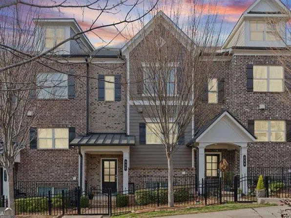 312 Lantana Ln, Woodstock, GA 30188