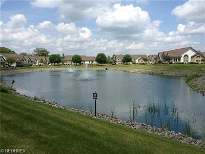 4th image of 707 Crossings Cir