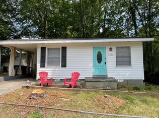 2670 Cheney St, East Pt, GA 30344
