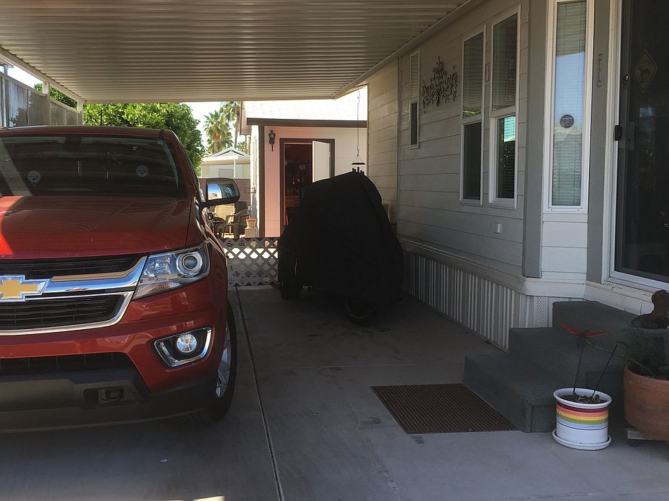 CARPORT