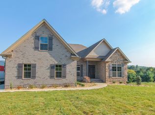 336 Fieldstone Dr, Lenoir City, TN 37772