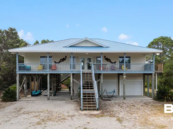 6802 Palmetto Dr, Gulf Shores, AL 36542