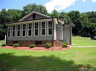 272 Lake Sylvia Rd, Lincolnton, NC 28092